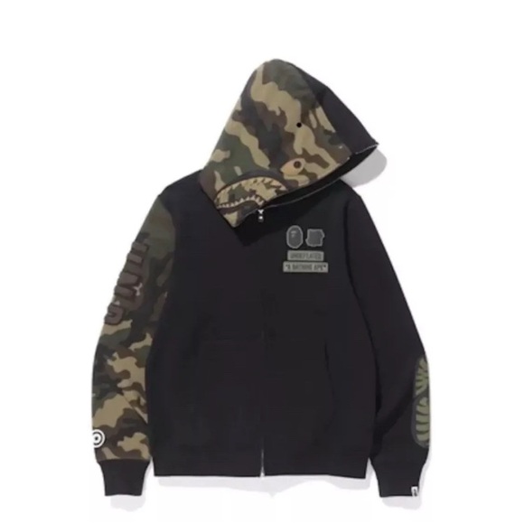 BAPE X Undefeated A Bathing Ape SharkHoodie Sweatshirt Woodland Camo Black 2XL